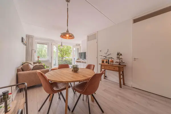 Zesstedenweg 204l, GROOTEBROEK