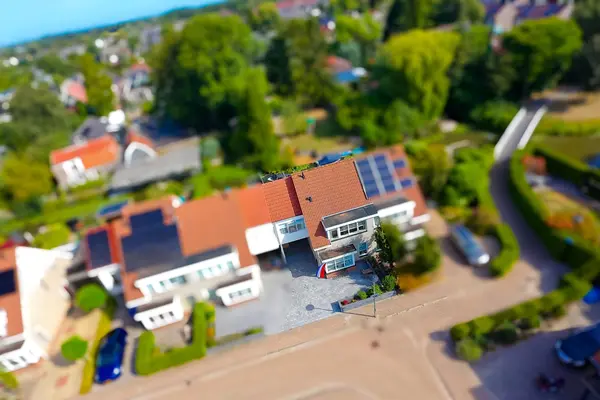 Middenweg 129