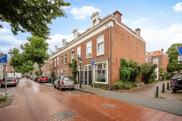 Newtonstraat 219, Den Haag
