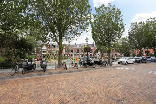 Frederik Hendriklaan 243, Den Haag