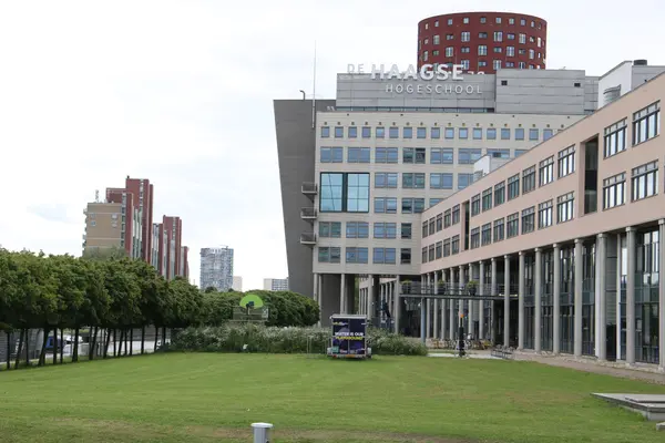 Fijnjekade 297, Den Haag
