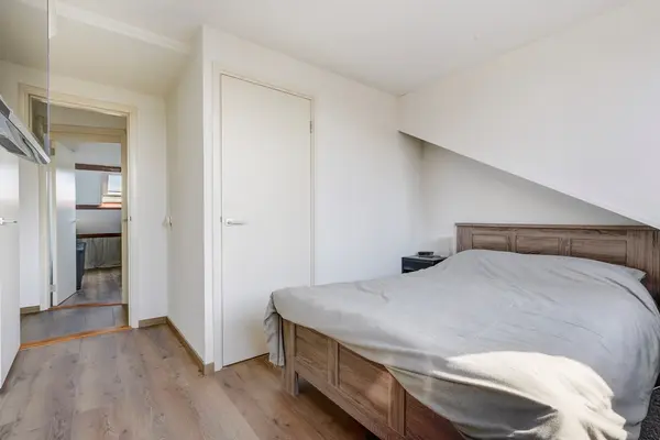 Baambruggestraat 101, Den Haag