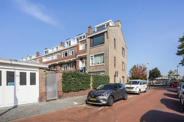 Baambruggestraat 101, Den Haag