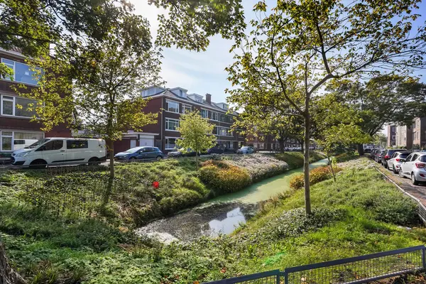 Baambruggestraat 101, Den Haag