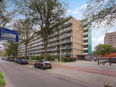 Foto 1 van Volendamlaan 821