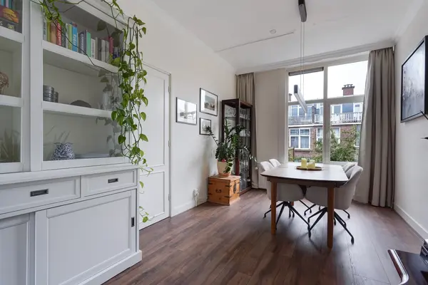 Govert Bidloostraat 126, Den Haag