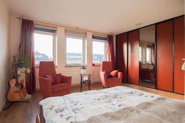 Laan van Wateringse Veld 966, Den Haag