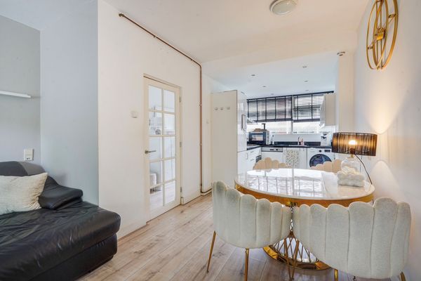 Wolvenrade 145, Den Haag