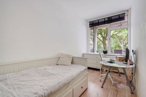 Wolvenrade 145, Den Haag