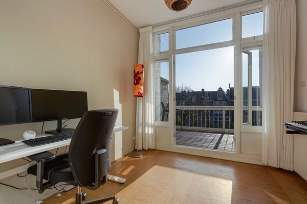 Groot Hertoginnelaan 142A, Den Haag