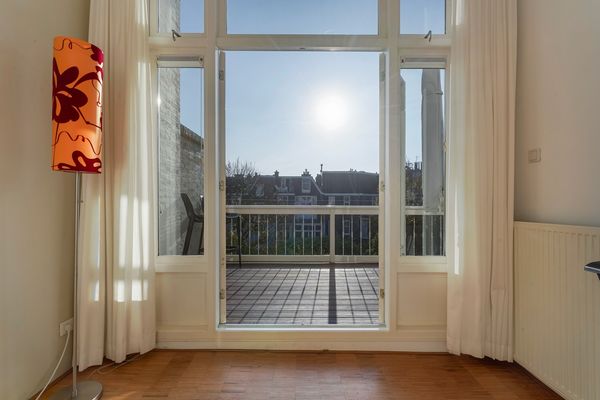 Groot Hertoginnelaan 142A, Den Haag