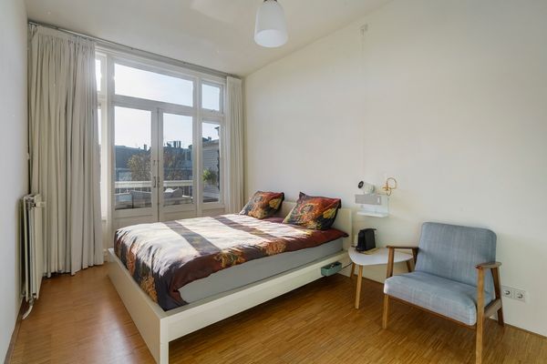 Groot Hertoginnelaan 142A, Den Haag