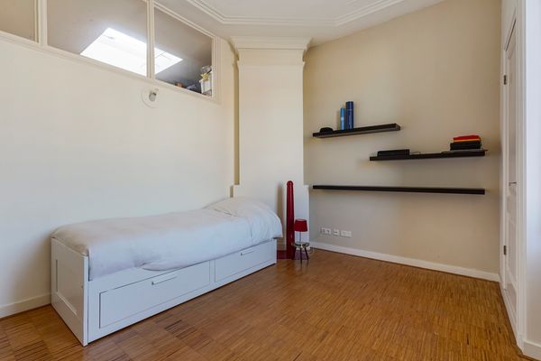 Groot Hertoginnelaan 142A, Den Haag