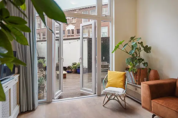 Edisonstraat 150, Den Haag