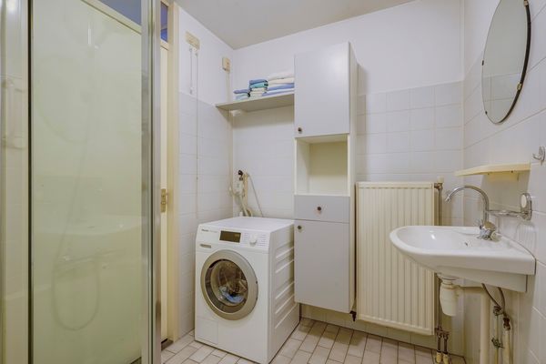 Dedemsvaartweg 1157, Den Haag