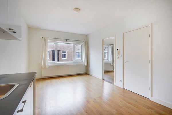 Spaarnedwarsstraat 7, Den Haag