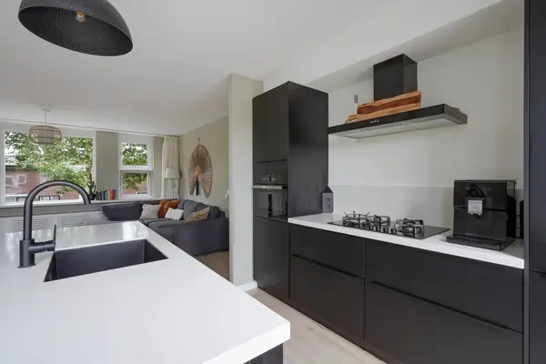 Kalverweide 11, Zoetermeer