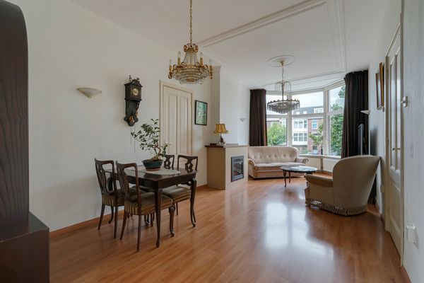 Valkenboskade 81, Den Haag