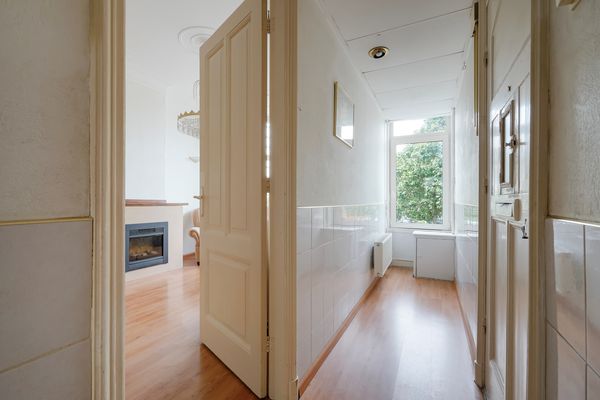 Valkenboskade 81, Den Haag