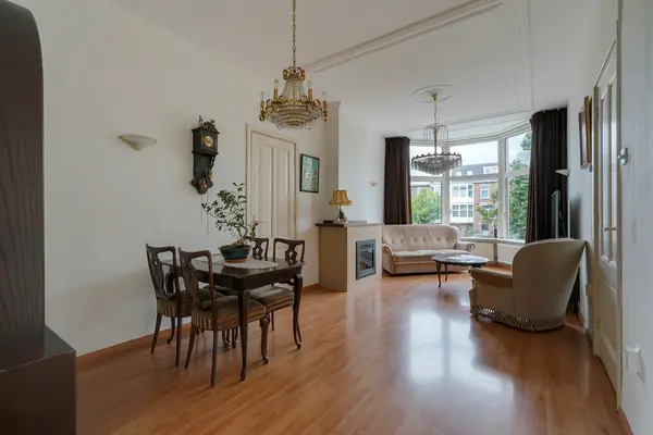 Valkenboskade 81, Den Haag