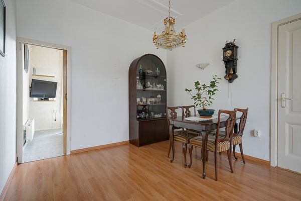 Valkenboskade 81, Den Haag