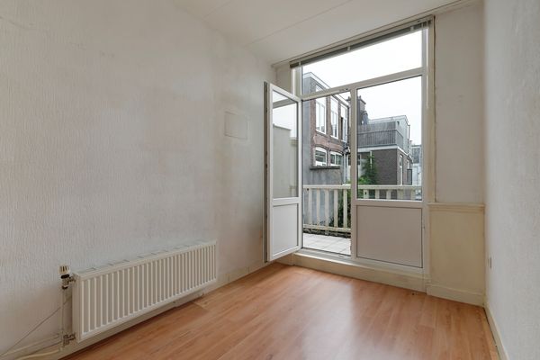 Valkenboskade 81, Den Haag