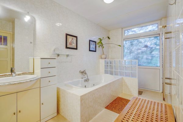 Benschoplaan 38, Den Haag