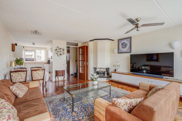 Cannenburglaan 9, Den Haag