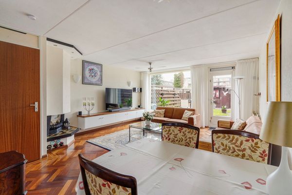 Cannenburglaan 9, Den Haag