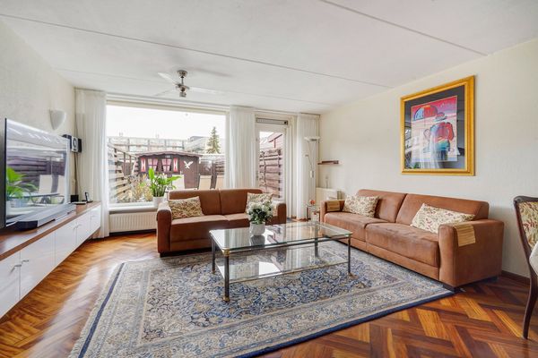 Cannenburglaan 9, Den Haag