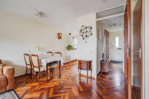 Cannenburglaan 9, Den Haag