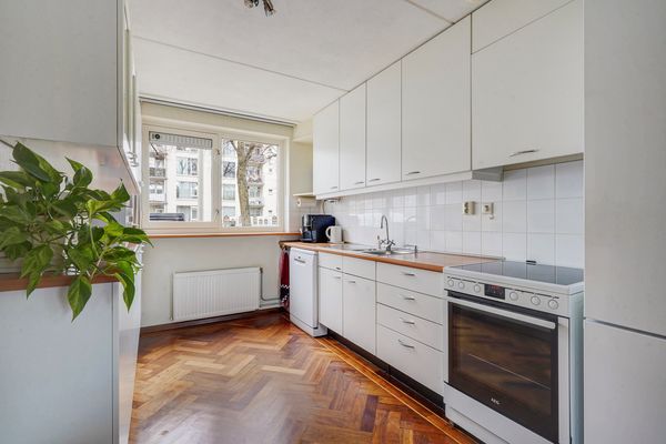 Cannenburglaan 9, Den Haag