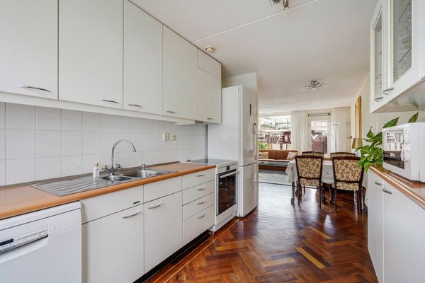 Cannenburglaan 9, Den Haag