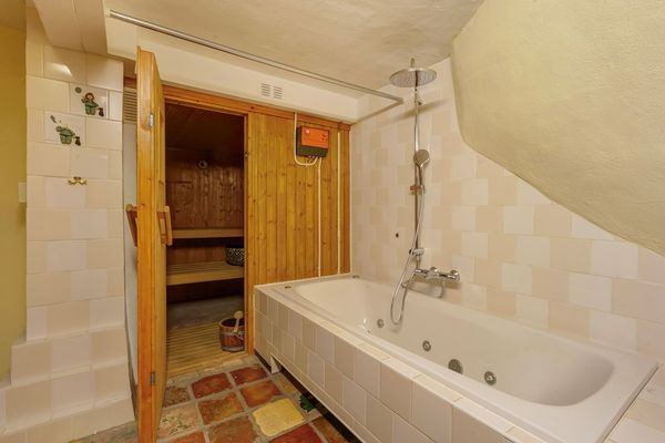 Hasseltsestraat 4, Den Haag