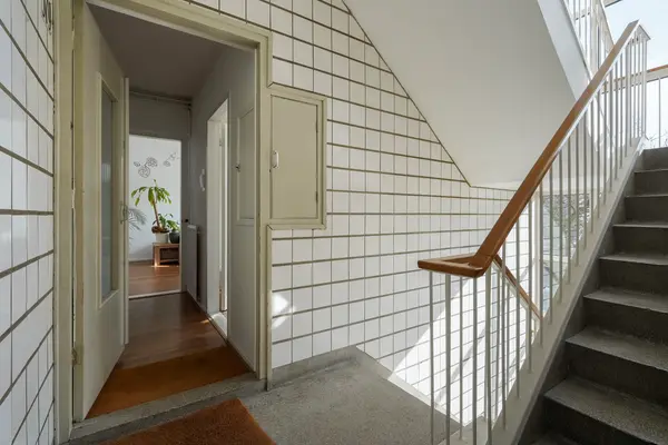 Veenendaalkade 379, Den Haag
