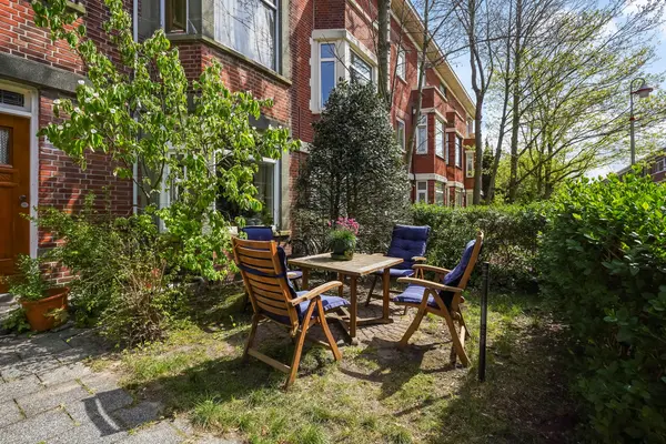 Van der Aastraat 47, Den Haag