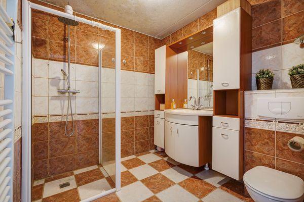 Spoorslag 11, Den Haag