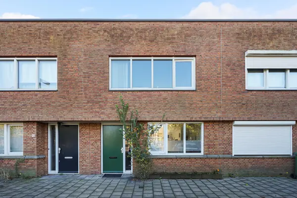 Spoorslag 11, Den Haag