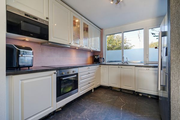 Spoorslag 11, Den Haag