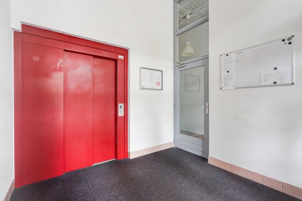 Waldeck Pyrmontkade 92, Den Haag