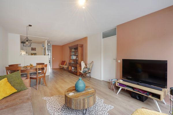 Waldeck Pyrmontkade 92, Den Haag