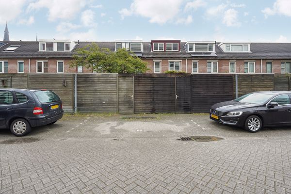 Waldeck Pyrmontkade 92, Den Haag