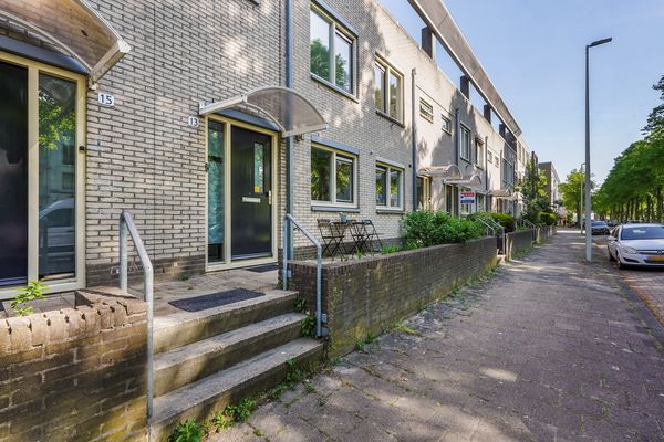 Cannenburglaan 13, Den Haag