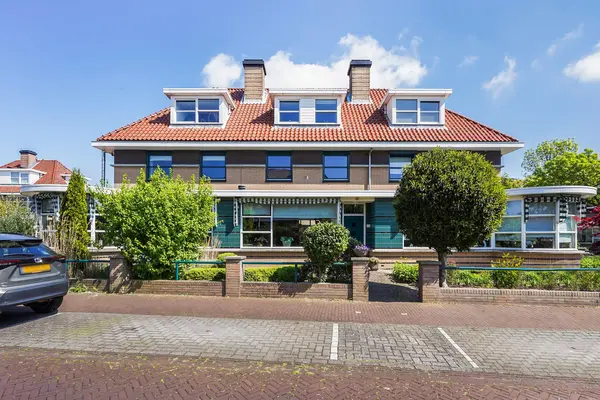 Luchtenburglaan 52, Den Haag
