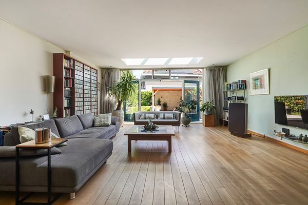 Luchtenburglaan 52, Den Haag