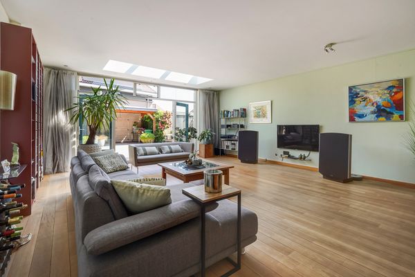 Luchtenburglaan 52, Den Haag