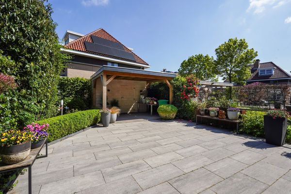 Luchtenburglaan 52, Den Haag