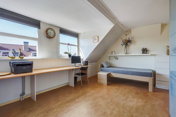 Luchtenburglaan 52, Den Haag