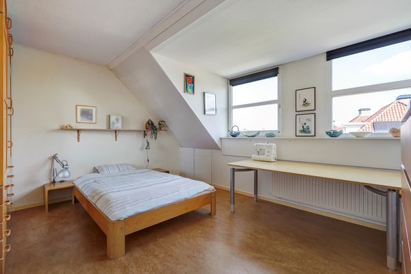 Luchtenburglaan 52, Den Haag