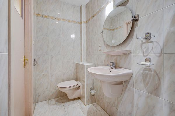 Esdoornstraat 164, Den Haag